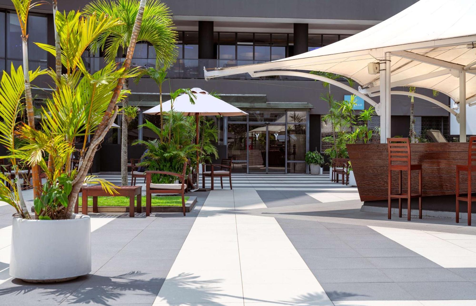 Park Inn By Radisson Libreville Exterior photo