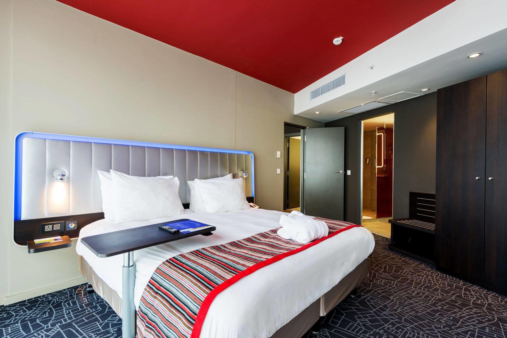 Park Inn By Radisson Libreville Exterior photo